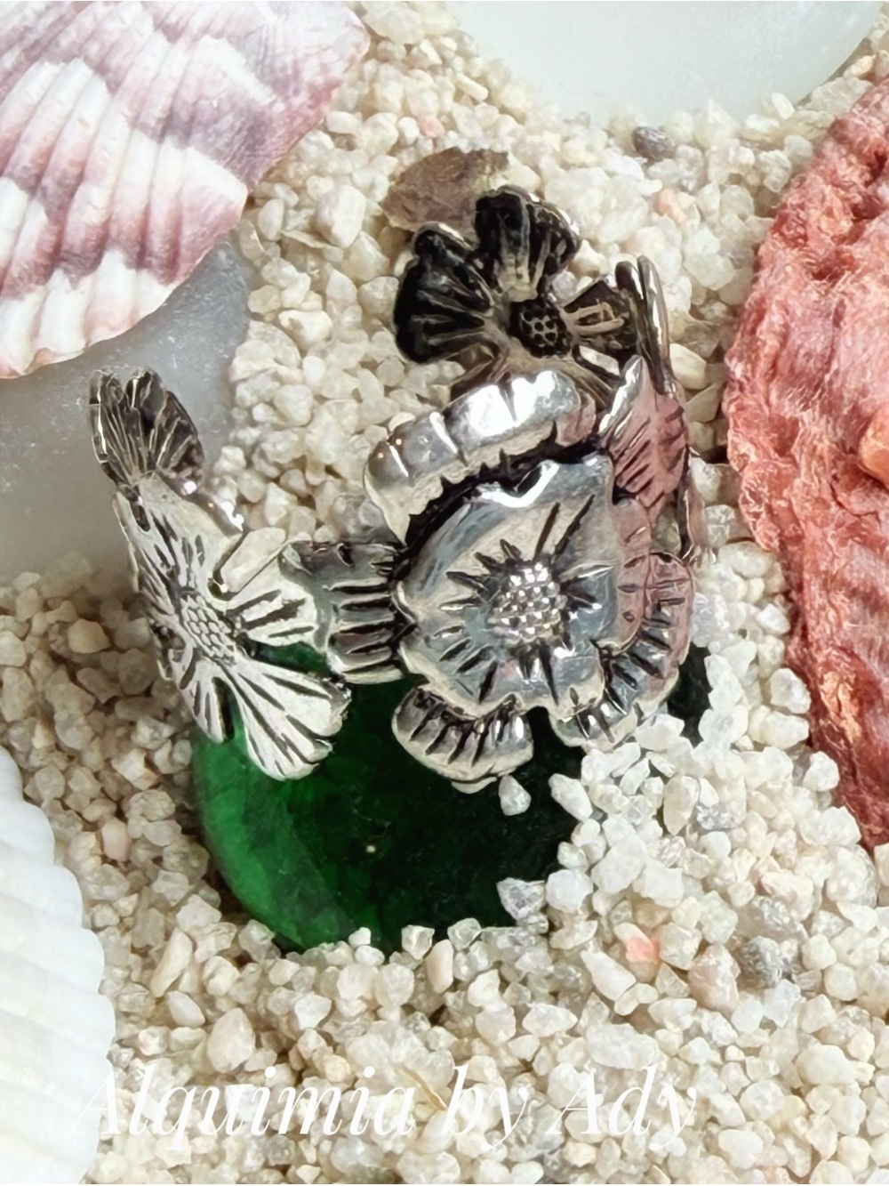 AMERICANA + Silver Floral Openwork Ring